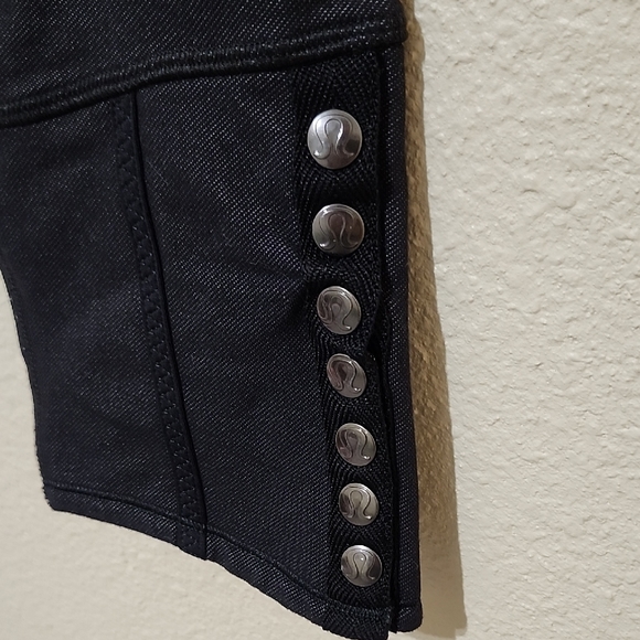 Lululemon Athletica Black Leggings with Purple Waistband - Picture 3 of 10